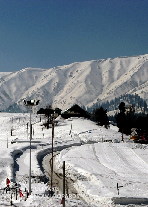 Gulmarg in snow. View on Mt. Apharwat